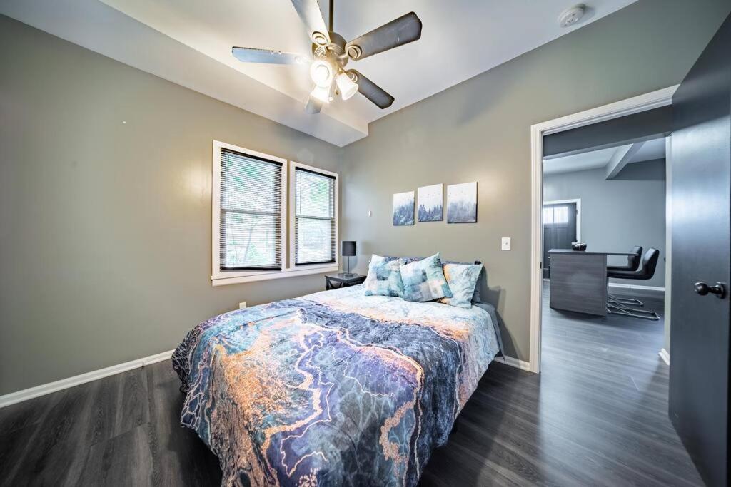 Walkable Gem In Little Italy Apartment Cleveland Bagian luar foto