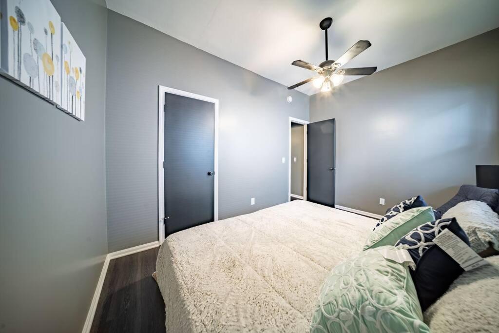 Walkable Gem In Little Italy Apartment Cleveland Bagian luar foto