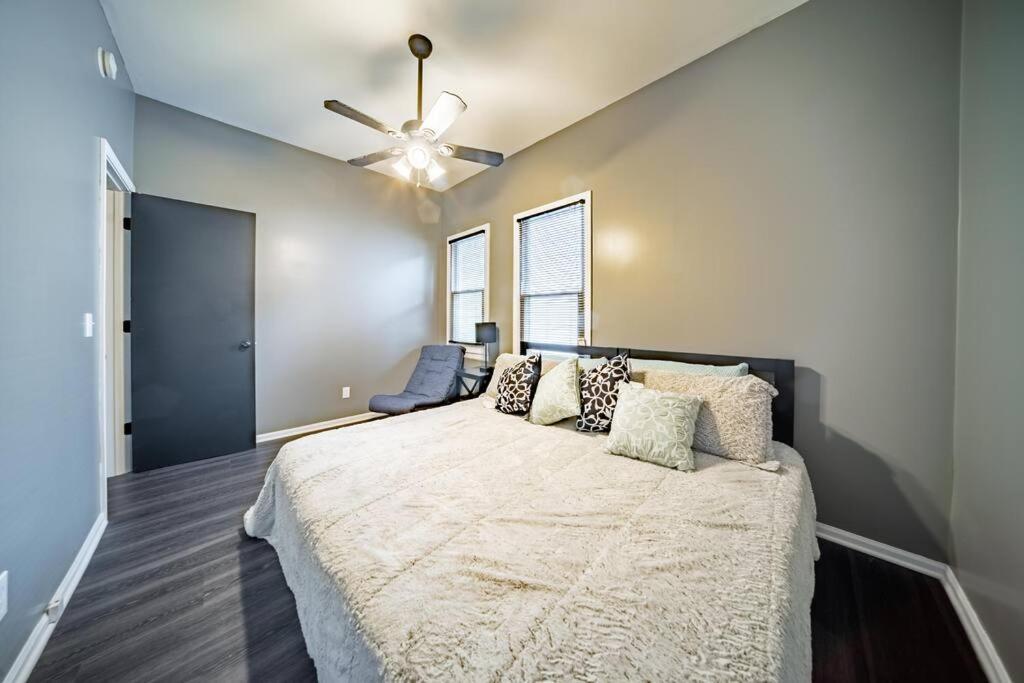 Walkable Gem In Little Italy Apartment Cleveland Bagian luar foto